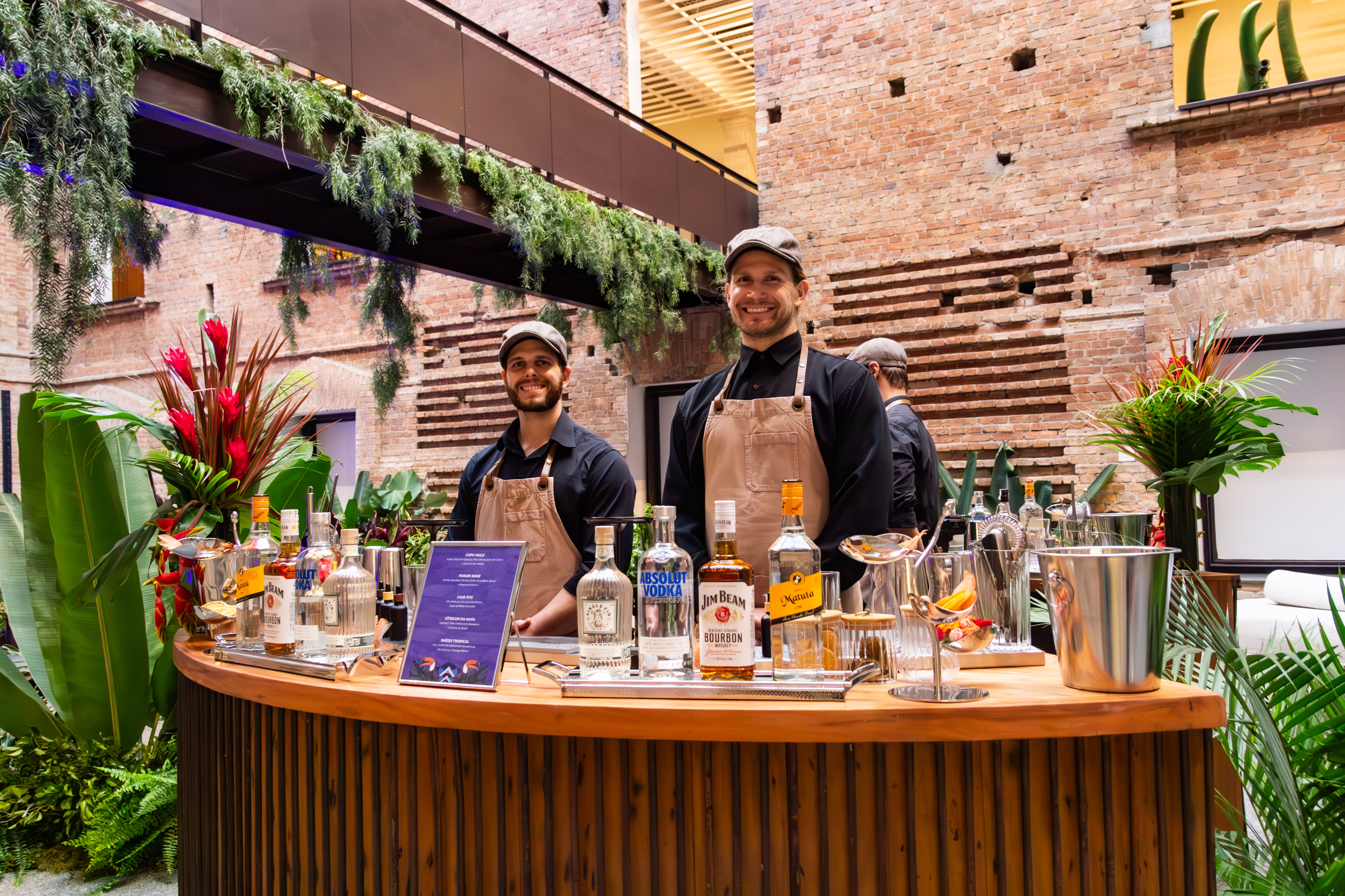 Cópia de 2024.11 - EZK - Pinacoteca - YM-11.jpg